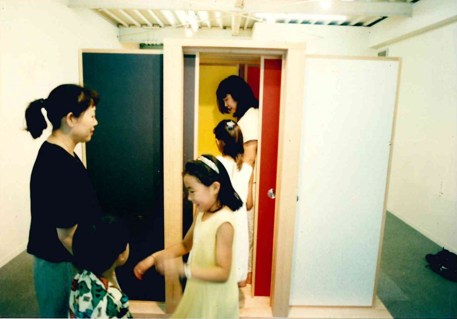 親子で楽しく一緒に遊べます。